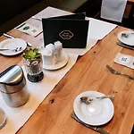 Biergasthof Riedberg Fogadó 3*