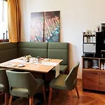 Fogadó Biergasthof Riedberg 3*