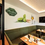 Biergasthof Riedberg Fogadó Ried im Innkreis