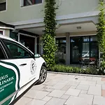 Fogadó Biergasthof Riedberg 3*