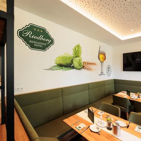 Biergasthof Riedberg Kro Ried im Innkreis